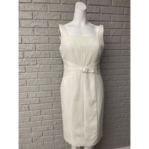 DD Collection White Sleeveless Sheath Dress Size 6